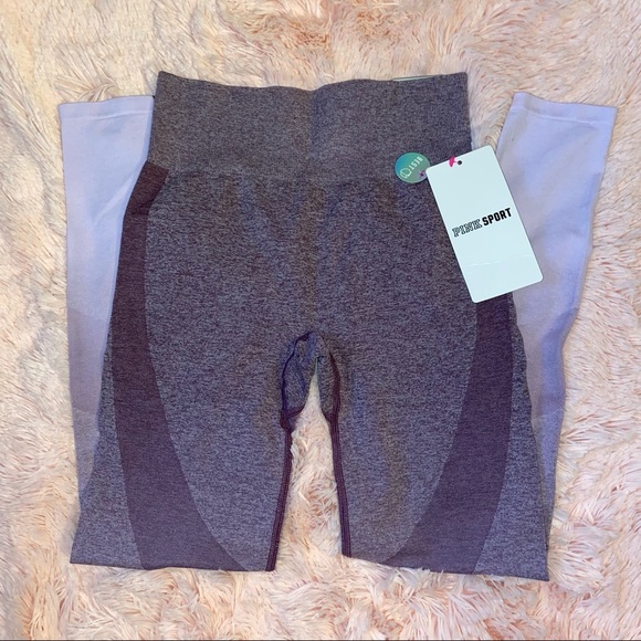 VS Pink Seamless Leggings - Picture 1 of 3